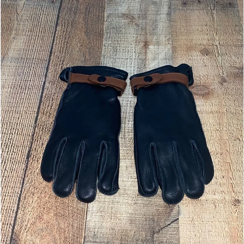 Black leather gloves